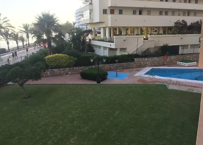 Diana Primera Linea De Playa Apartament